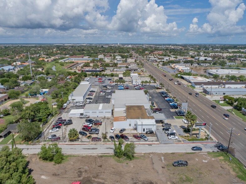 More Photos Of 2101 Central Blvd, Brownsville Auto Dealership For Sale