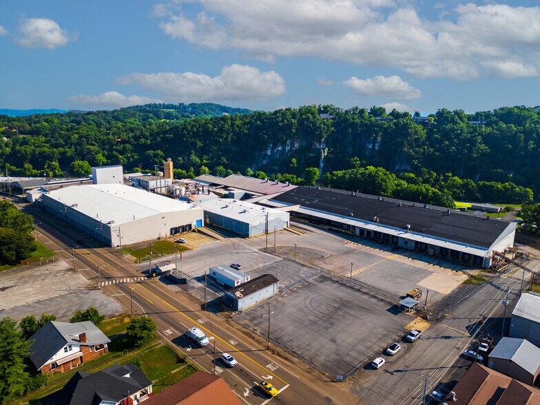 More Photos Of 540 E Broadway, Newport Manufacturing For Lease