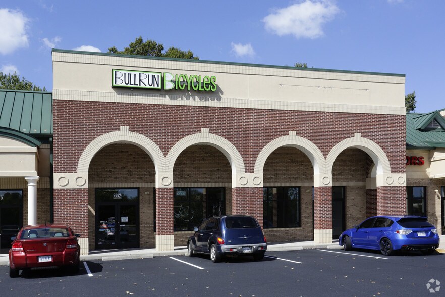 More Photos Of 9824 Liberia Ave, Manassas Storefront For Lease