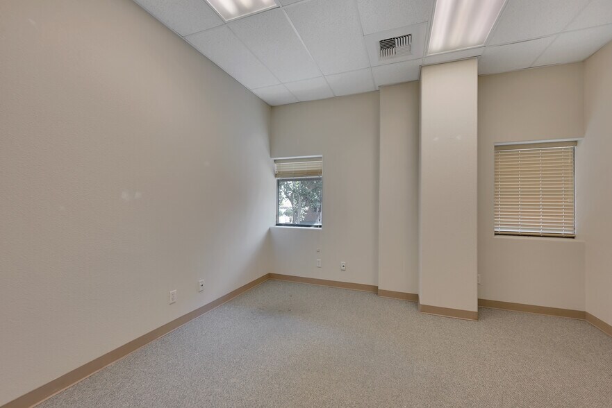 More Photos Of 103 D St, Marysville Office Residential For Sale