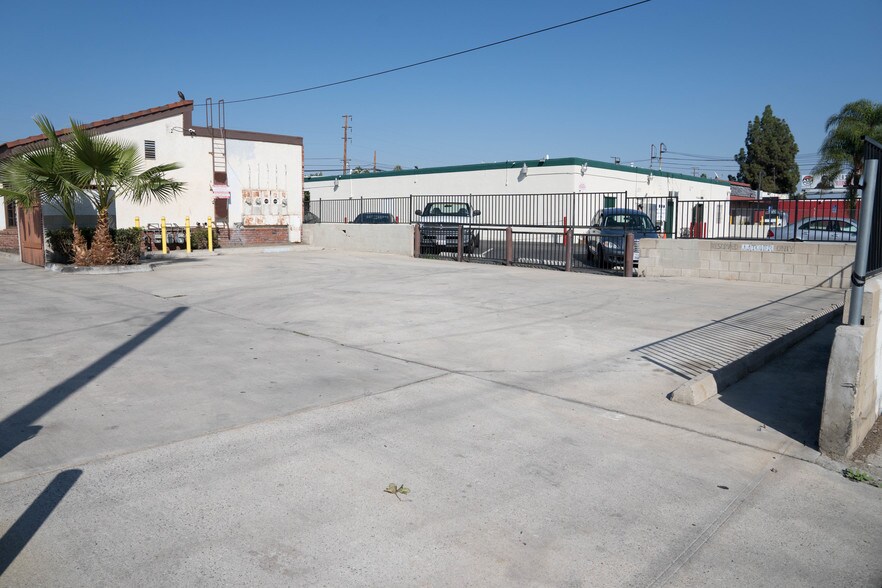 More Photos Of 10616-10622 Katella Ave, Anaheim Loft Creative Space For Sale