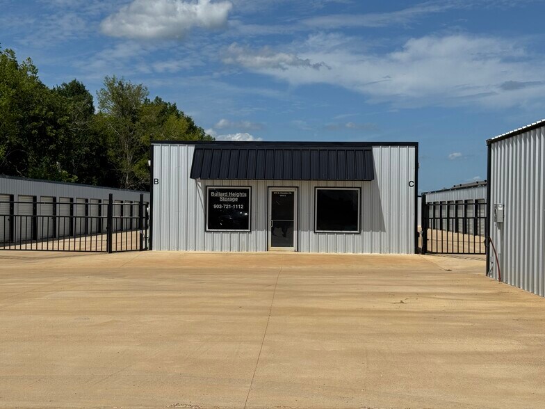 More Photos Of 975 Houston st, Bullard Self Storage For Sale