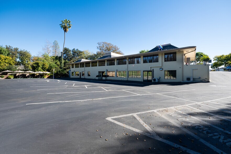 More Photos Of 475 Huntington Dr, San Marino Office For Sale