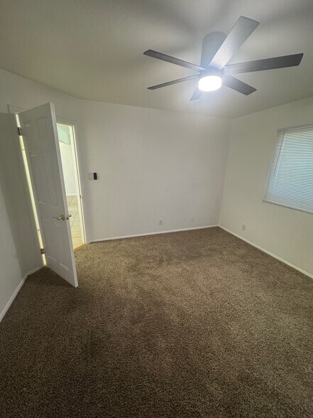 More Photos Of 1947-1949 H St, Sparks Apartments For Sale