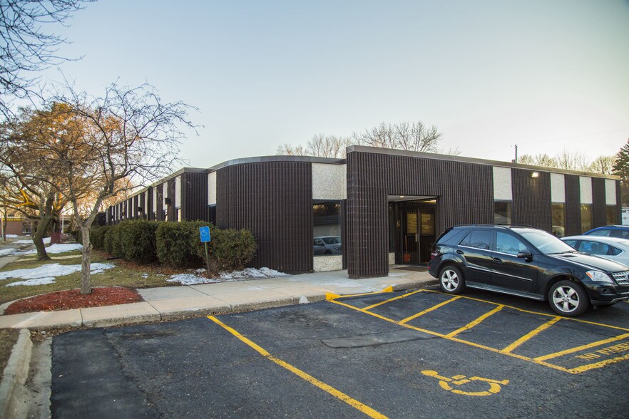 More Photos Of 5701 N Kentucky Ave, Crystal Loft Creative Space For Sale