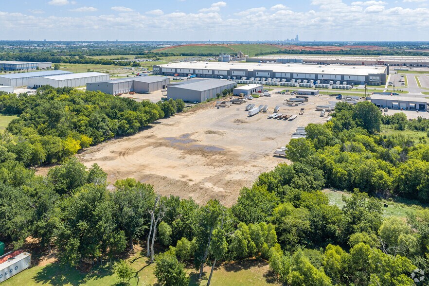More Photos Of 2521 Council Rd, Oklahoma City Land For Lease