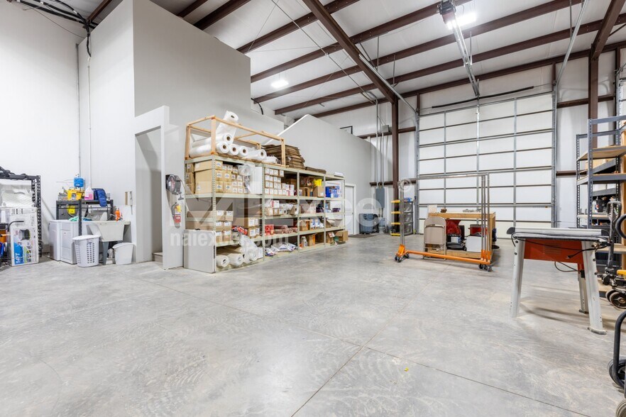More Photos Of 5682 W 670 S, Hurricane Warehouse For Sale