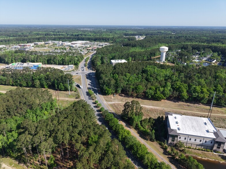 More Photos Of 280 Old Bridge Dr, Bluffton General Retail For Lease