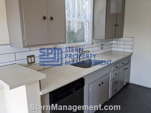 More Photos Of 6127 Romaine St, Los Angeles Apartments For Sale