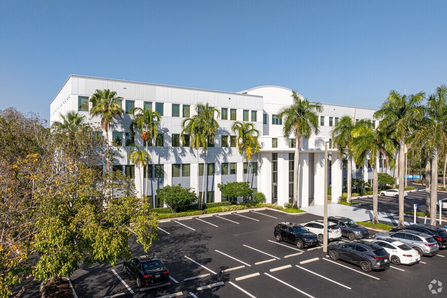 Primary Photo Of 2500 Weston Rd, Weston Office For Lease