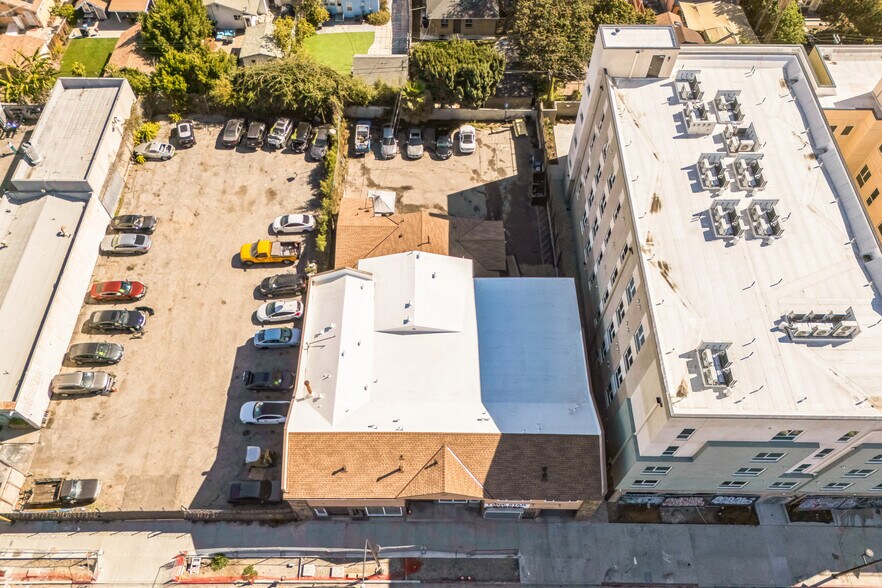 More Photos Of 5140 Crenshaw Blvd, Los Angeles Assisted Living For Sale