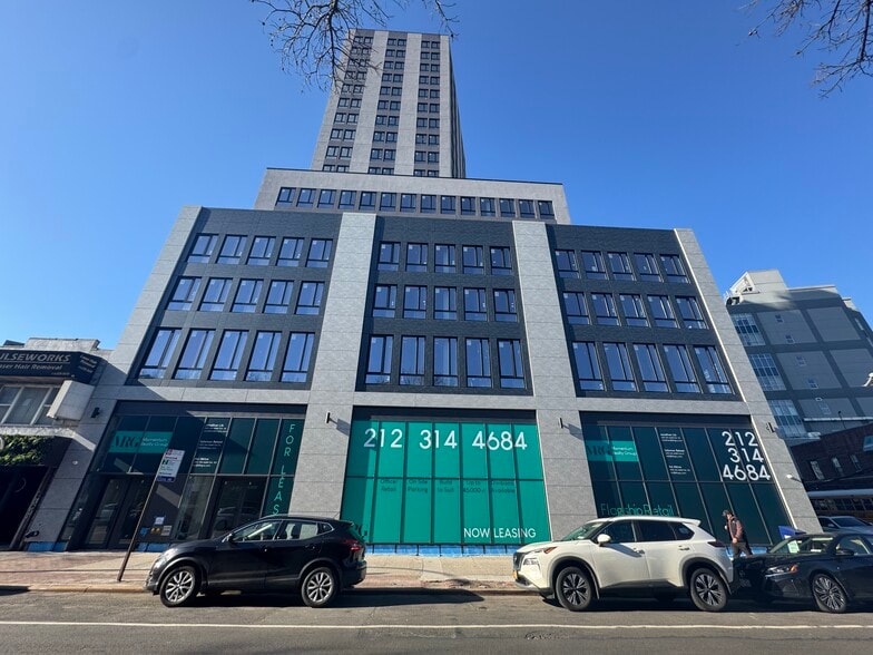 More Photos Of 815 Kings Hwy, Brooklyn Office For Lease