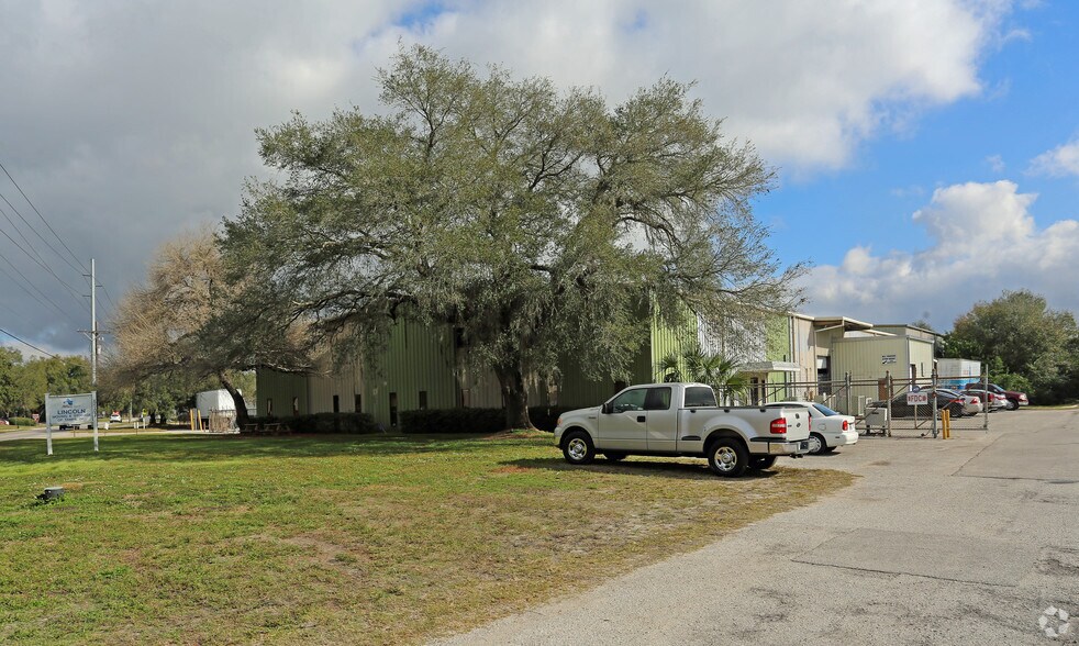 Primary Photo Of 6507 Harney Rd, Tampa Warehouse For Lease