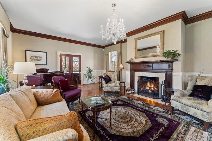 More Photos Of 60 Woodside Dr, Brevard Hospitality For Sale