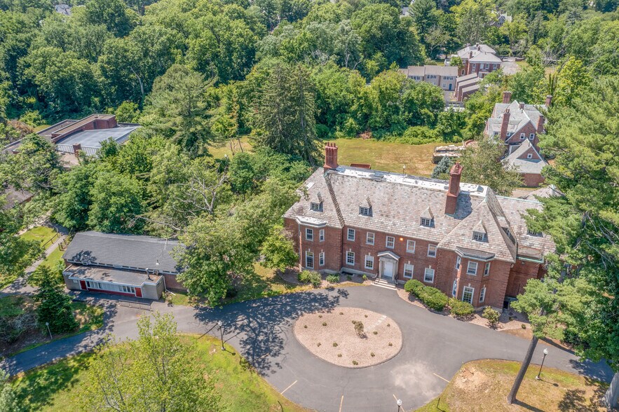 More Photos Of 1265 Asylum Ave, Hartford Lodge Meeting Hall For Lease