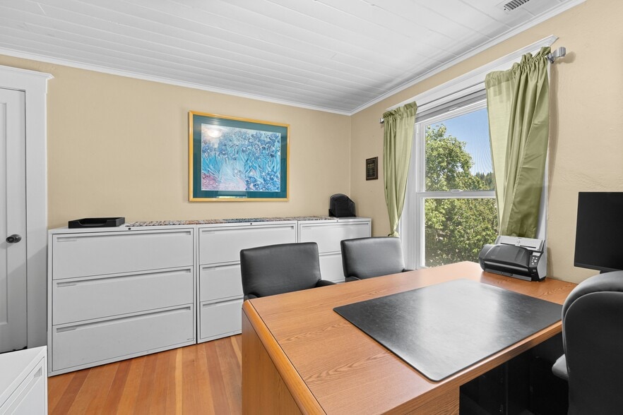 More Photos Of 10280 Donner Pass Rd, Truckee Office Residential For Sale