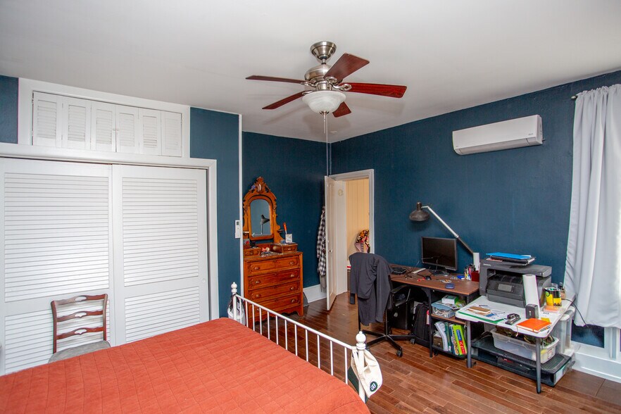 More Photos Of 45 Bridge St, Lambertville Storefront Retail Office For Sale