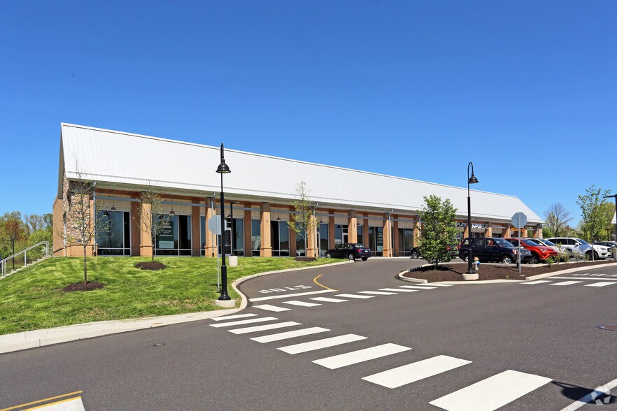 More Photos Of 1111 N Bethlehem Pike, Spring House Unknown For Lease