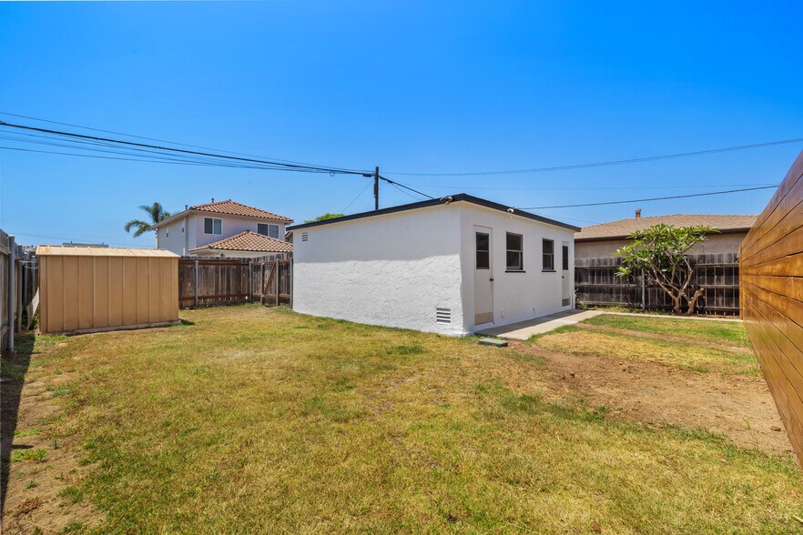 More Photos Of 530-32 Delaware St, Imperial Beach Apartments For Sale