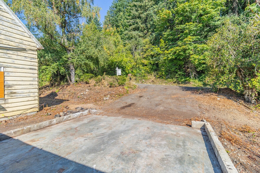 More Photos Of 6920 NW Thompson Rd, Portland Land For Sale