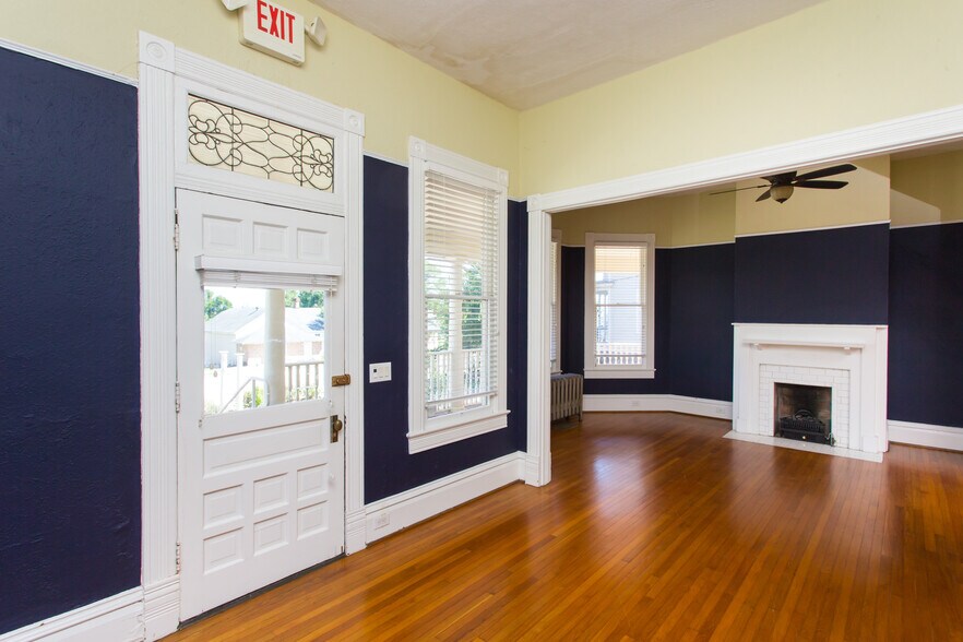 More Photos Of 921 N Palafox St, Pensacola Office For Sale