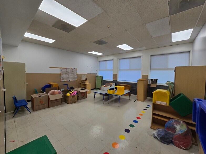 More Photos Of 80 Woodrow Rd, Staten Island Daycare Center For Sale
