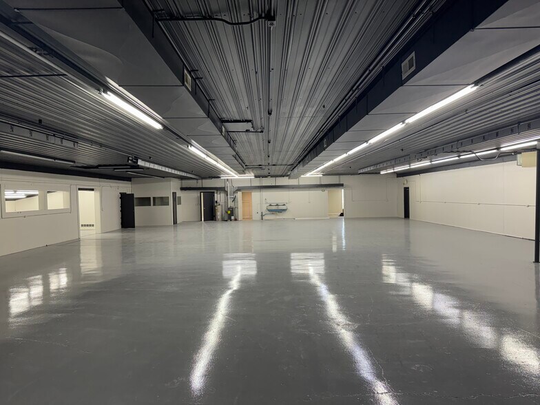 More Photos Of 40 County Road 70, Laotto Industrial For Lease