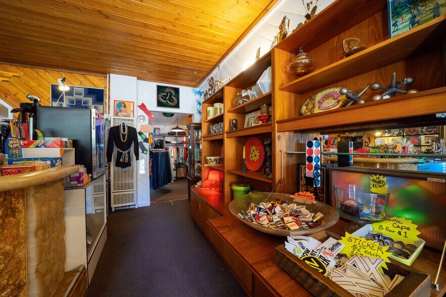 More Photos Of 41248 Big Bear Blvd, Big Bear Lake Storefront Retail Office For Sale