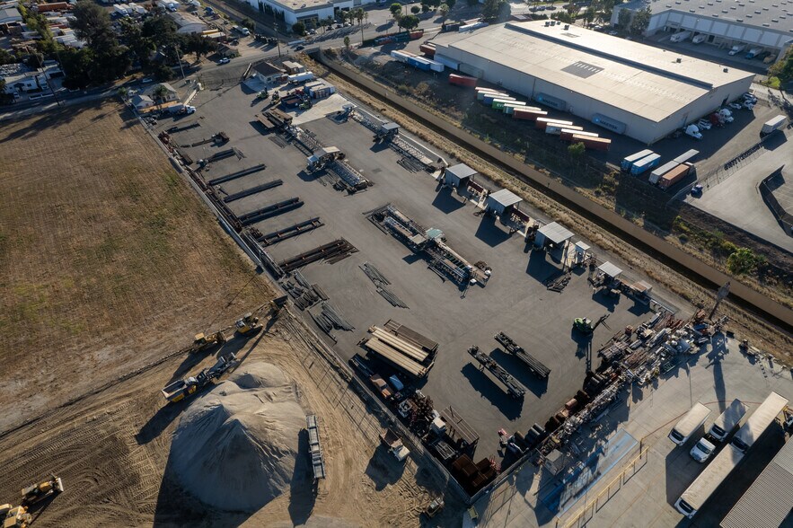 More Photos Of 3612 Philadelphia St, Chino Land For Lease