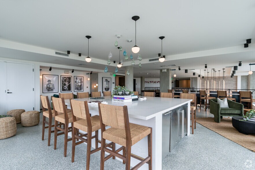 More Photos Of 219 9th Ave, Oakland Apartments For Lease