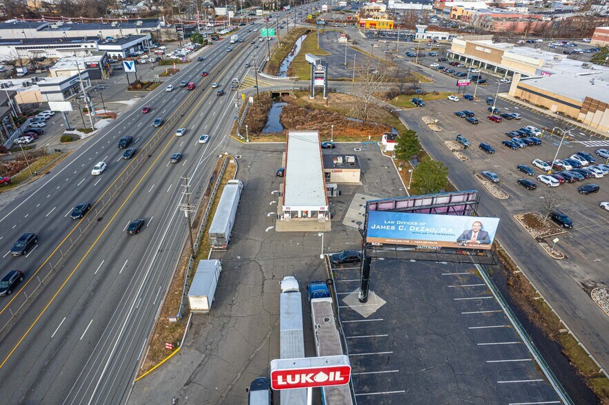 More Photos Of 1500 US Highway 46, Little Falls Service Station For Sale