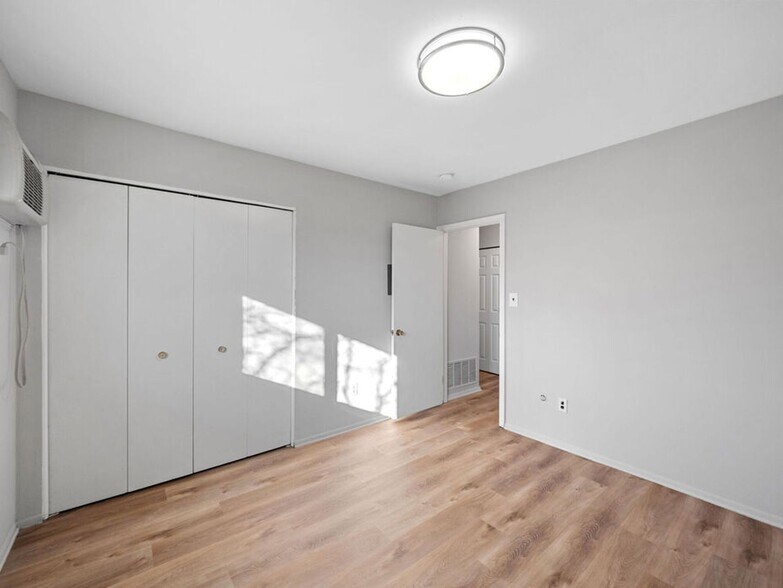 More Photos Of 230 Plymouth Rd, Plymouth Apartments For Sale