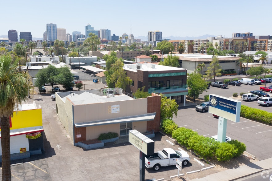 Primary Photo Of 323 E McDowell Rd, Phoenix Office For Sale