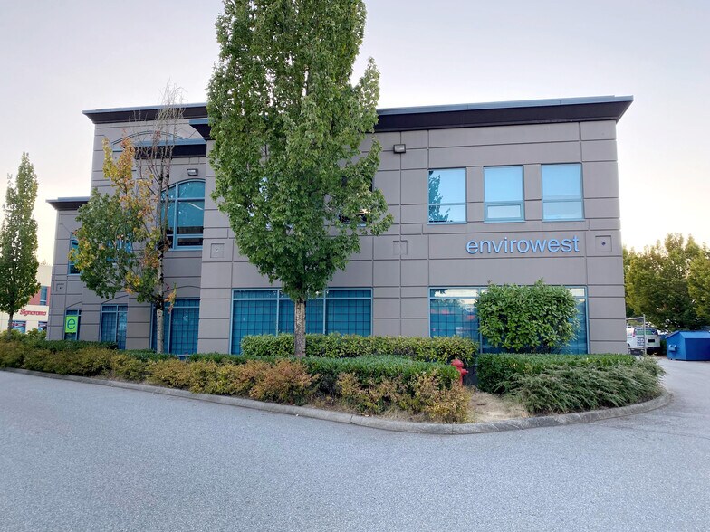 More Photos Of 1515 Broadway St, Port Coquitlam Light Manufacturing For Lease