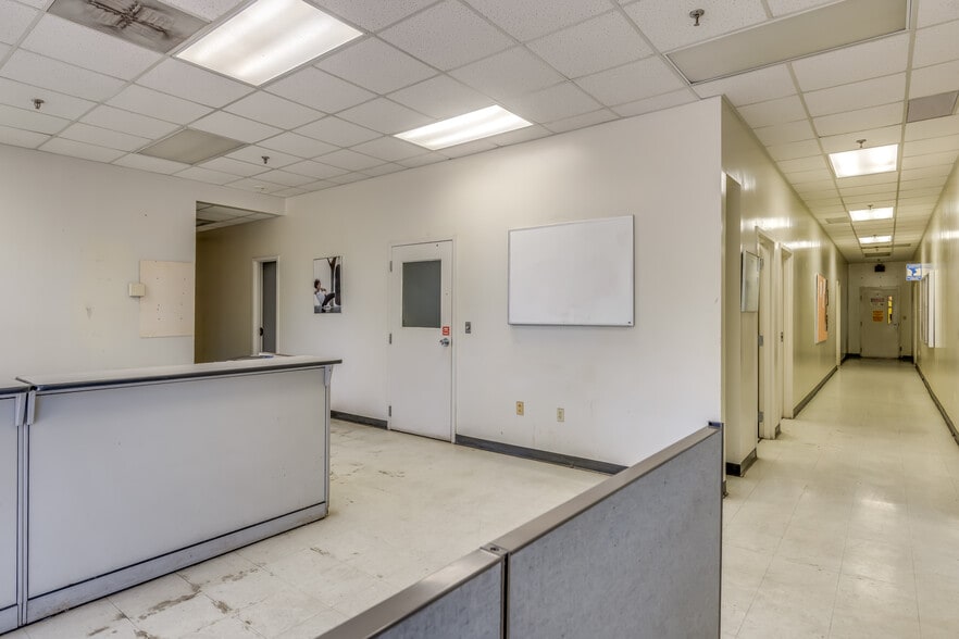 More Photos Of 1870 Highway 22 W, Alexander City Warehouse For Lease