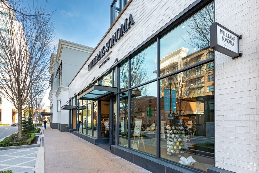 More Photos Of 8000 Avalon Blvd, Alpharetta Office For Lease