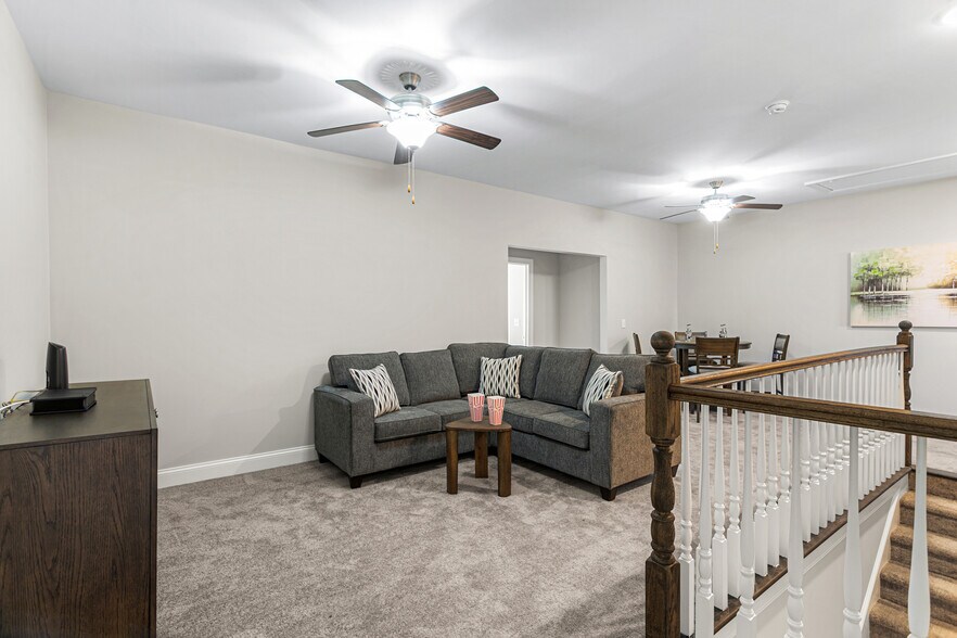 More Photos Of 2325-2385 Tribek Ct, Burlington Apartments For Sale