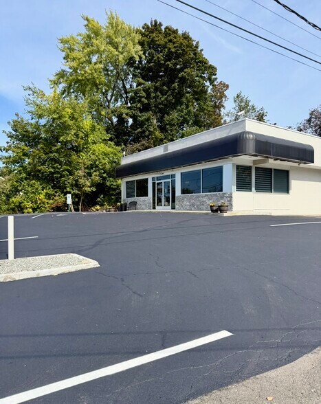 More Photos Of 651 Enfield St, Enfield Freestanding For Sale