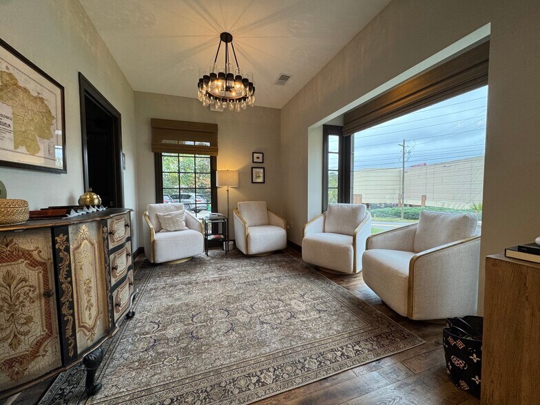 More Photos Of 511 Brookwood Blvd, Birmingham Medical For Sale