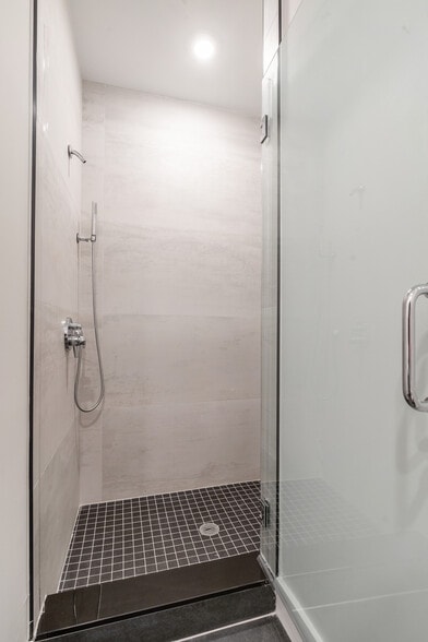 More Photos Of 3503 Midvale Ave, Philadelphia Apartments For Sale