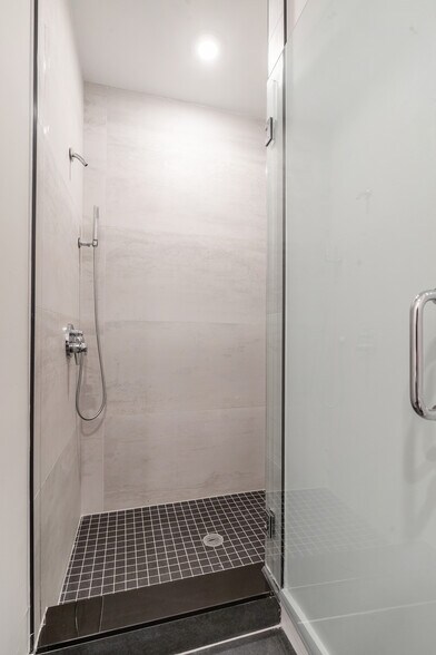 More Photos Of 3503 Midvale Ave, Philadelphia Apartments For Sale