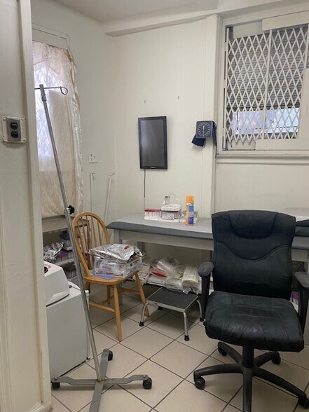 More Photos Of 2000 Kings Hwy, Brooklyn Apartments For Lease