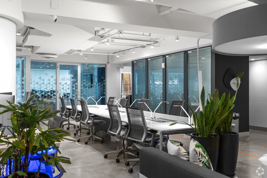 More Photos Of 333 Las Olas Way, Fort Lauderdale Coworking Space