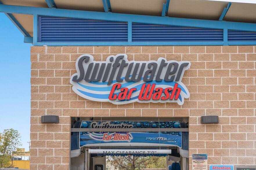 More Photos Of 7535 Bandera Rd, San Antonio Carwash For Sale