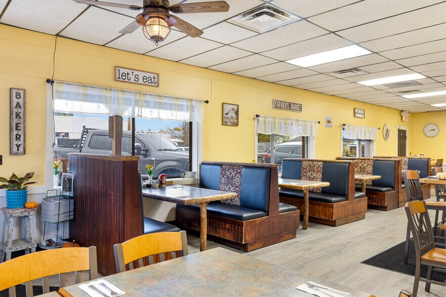 More Photos Of 24 Main st, Three Forks General Retail For Sale