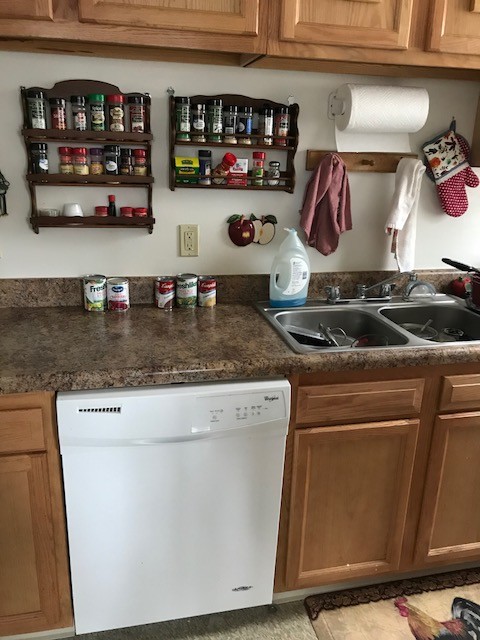 More Photos Of 18051 Lake Shore Blvd, Cleveland Apartments For Sale