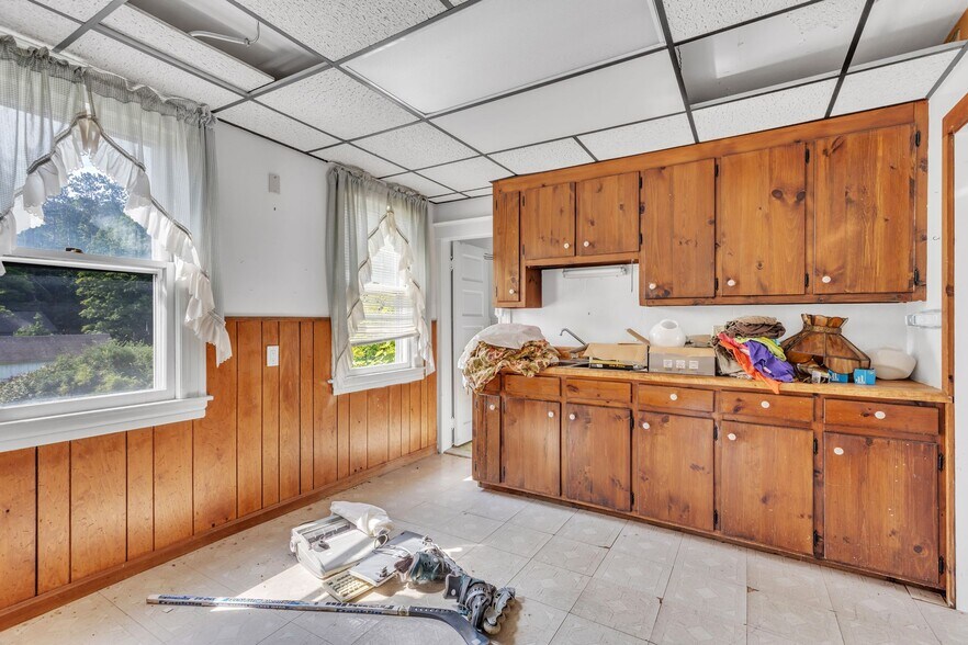 More Photos Of 297 Main St, Monson Storefront Retail Residential For Sale