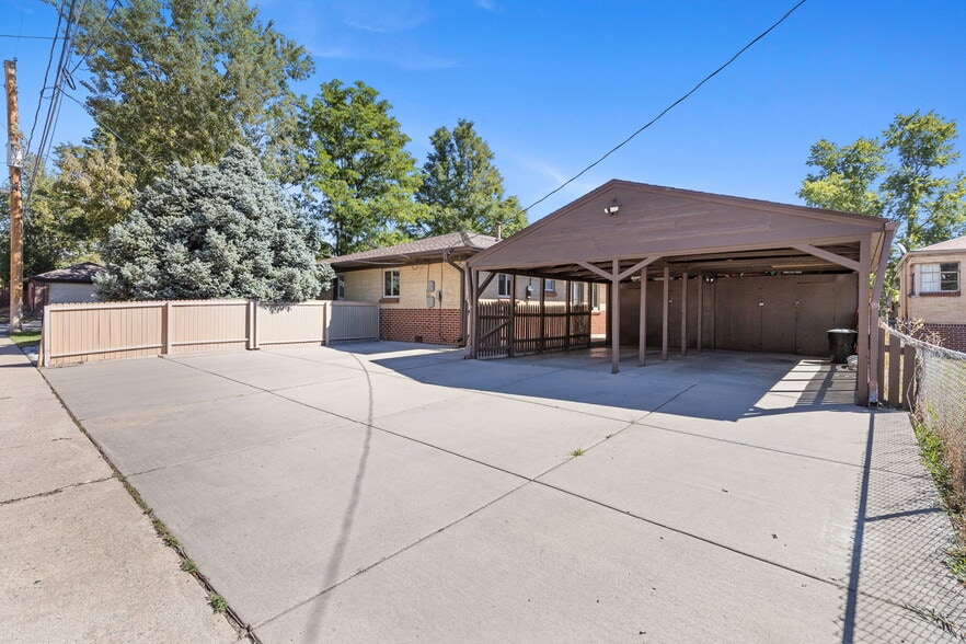 More Photos Of 4500 W 16th Ave, Denver Multifamily For Sale