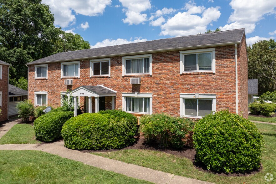 Primary Photo Of 420 S 21st Ave, Hopewell Apartments For Sale