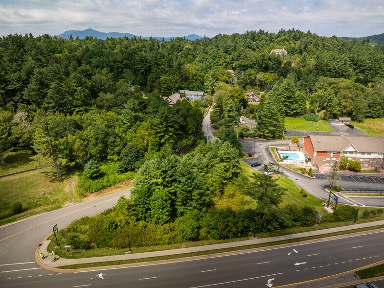 More Photos Of 8500 Valley Blvd, Blowing Rock Land For Sale